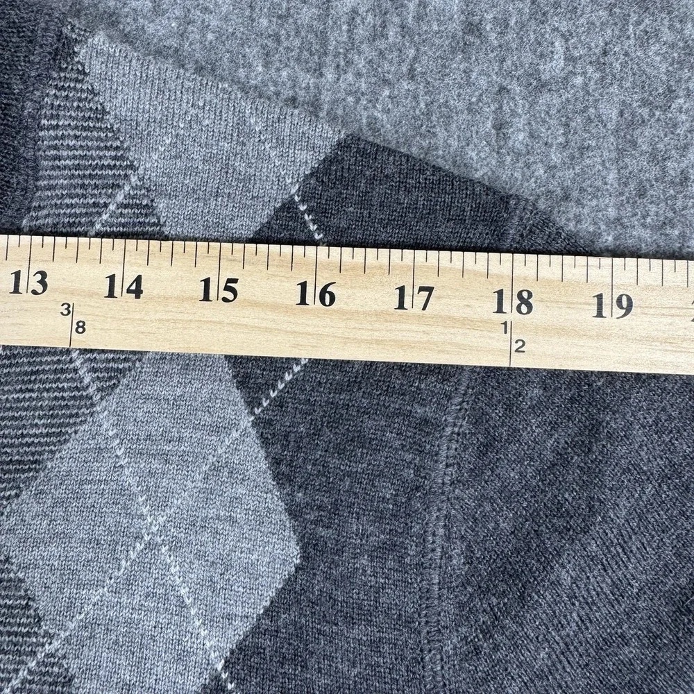 Banana Republic Men's 100% Merino Wool Argyle V-Neck Sweater Gray Size L